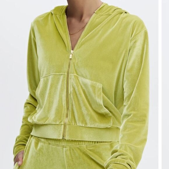 Fabletics Donna Velour chartreuse zip hoodie size medium - Picture 4 of 8